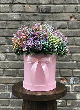 Цветочная композиция из Гипсофила и Розы в шляпной коробке в Инарках