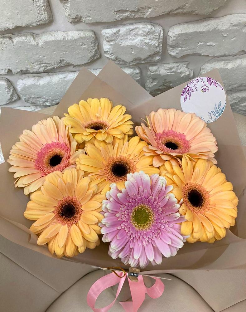 Букет цветов из: Герберы в Инарках