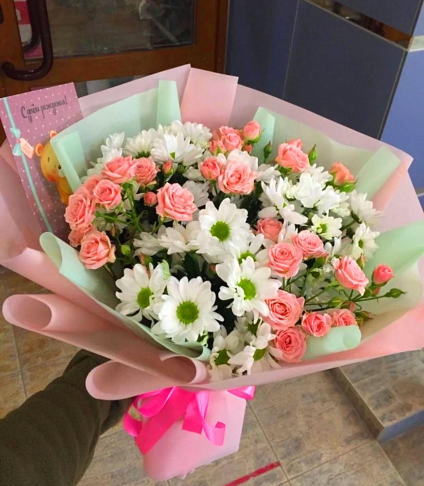 Букет цветов из: Розы и Хризантемы в Инарках