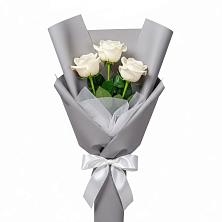 Букет 3 белые розы в Инарках