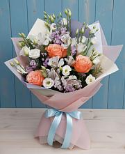 Букет цветов из:  Лизиантусы, Розы, Альстромерии и Гипсофила #REPLACE_PRED# Инарках