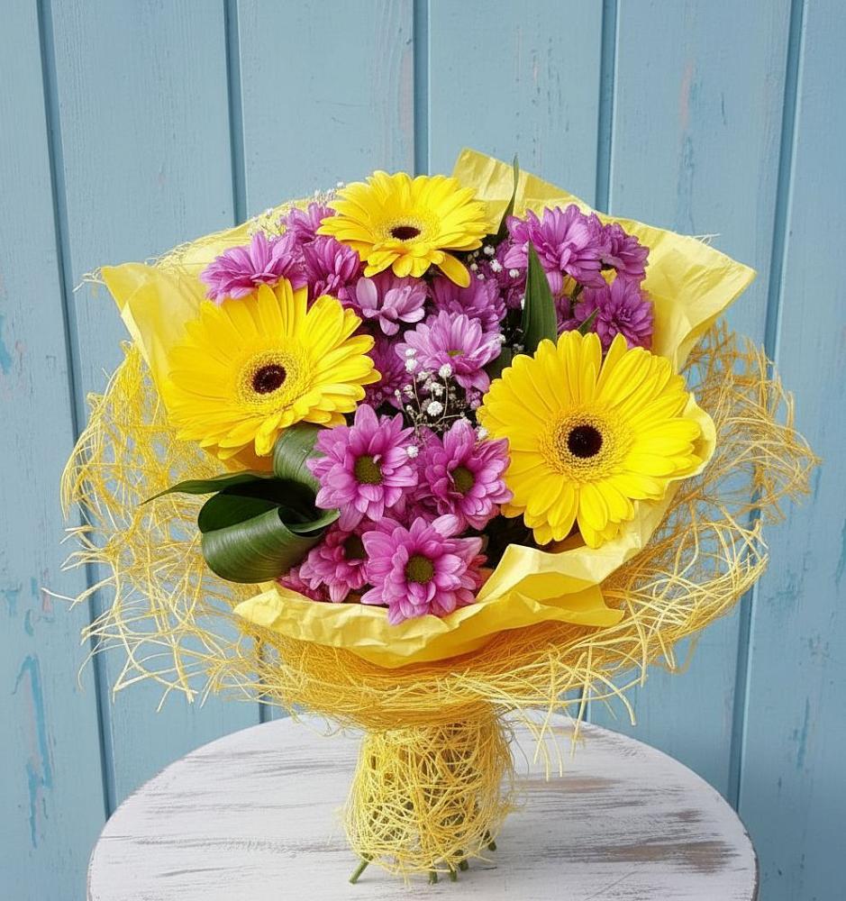 Букет цветов из: Хризантемы и Герберы в Инарках