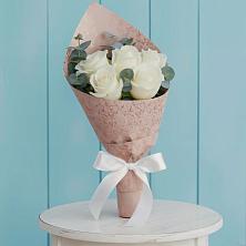 Букет цветов из:  Розы в Инарках