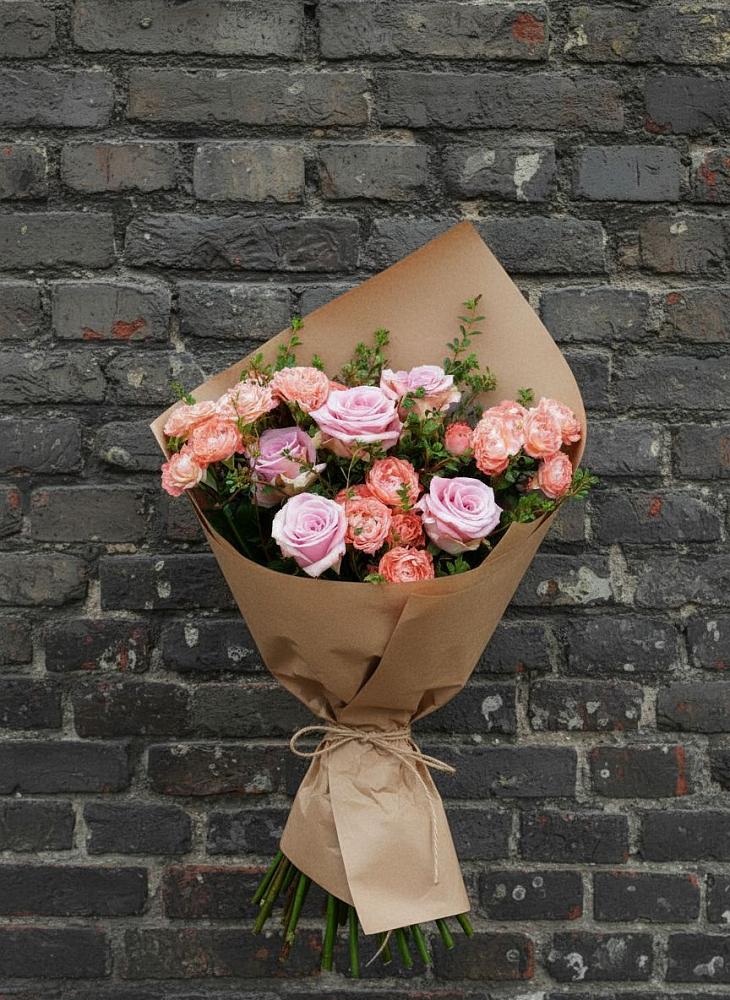 Букет цветов из: Розы в Инарках