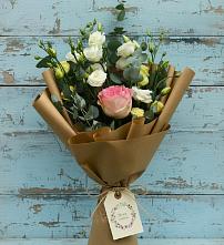 Букет цветов из:  Розы и Лизиантусы #REPLACE_PRED# Инарках