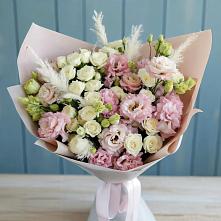 Букет цветов из:  Альстромерии и Розы в Инарках